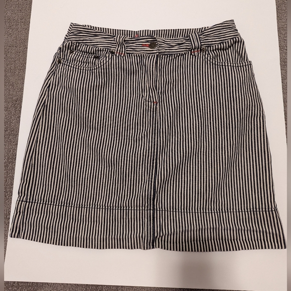 Boden Dresses & Skirts - Boden navy blue white stripe nautical skirt size 8